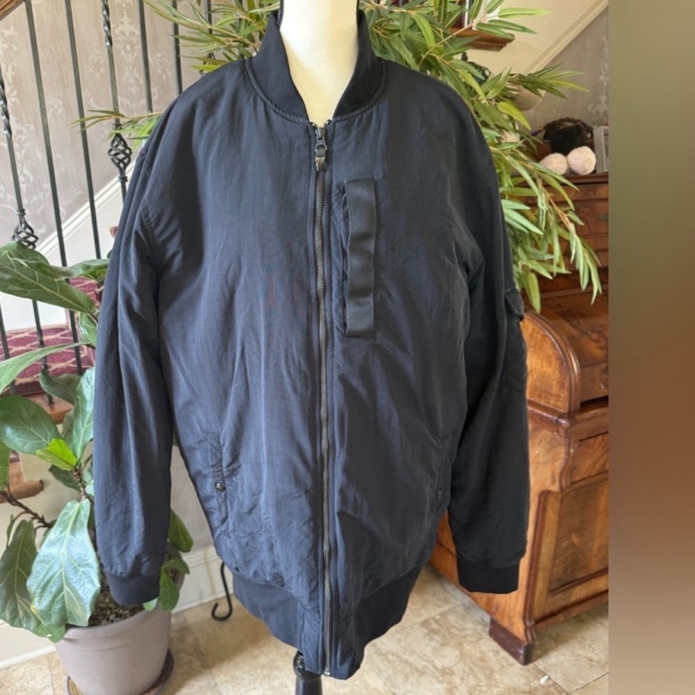 Quicksilver men’s midweight jacket, long sleeve navy good condition, pockets - Picture 2 of 9
